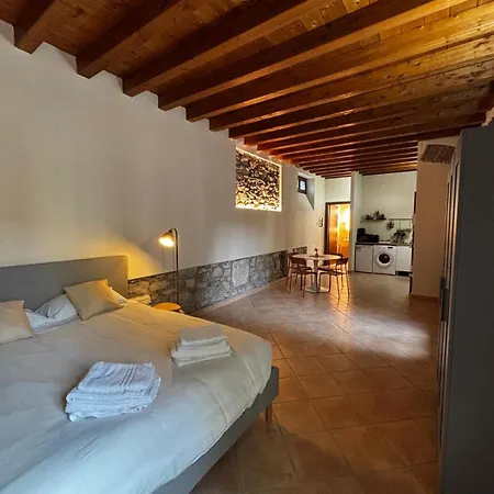 Vittoria Apartment